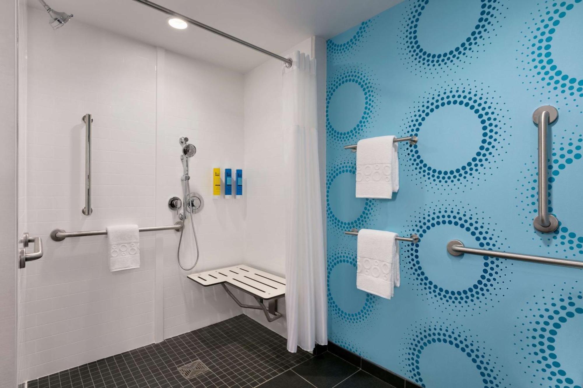 Hotel Tru By Hilton Easton Exteriér fotografie